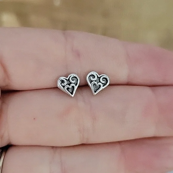 Sterling Silver Dainty Heart Stud Earrings, S925 - Picture 4 of 6